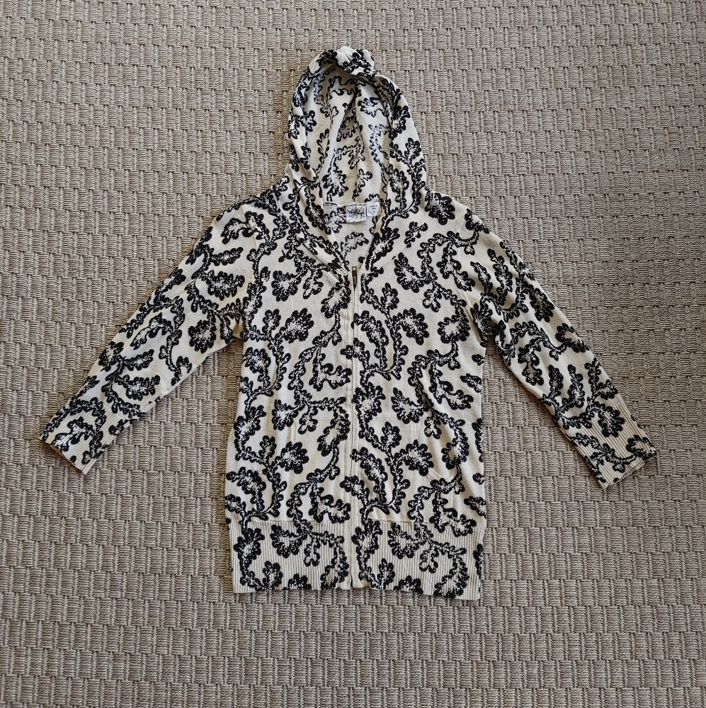 Cute Meringue Floral Hooded 3/4 Sleeve Top Size S